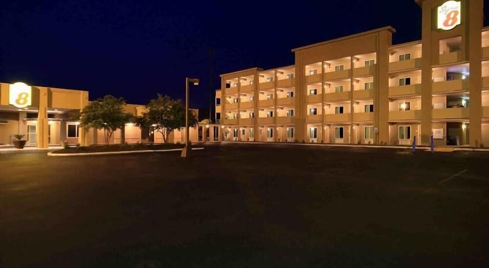 Motel 6 West Columbia Sc Airport Exterior foto